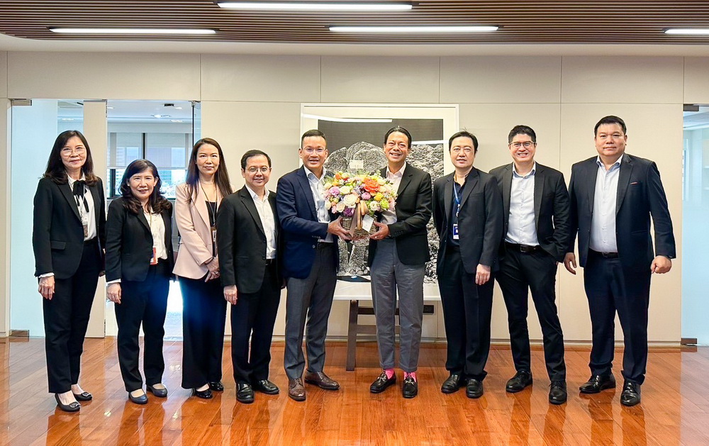 KBANK ร่วมแสดงความยินดีตำแหน่ง   